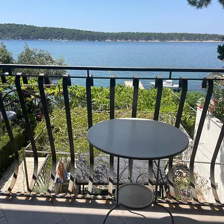 Miranda 2 * Barbat na Rabu