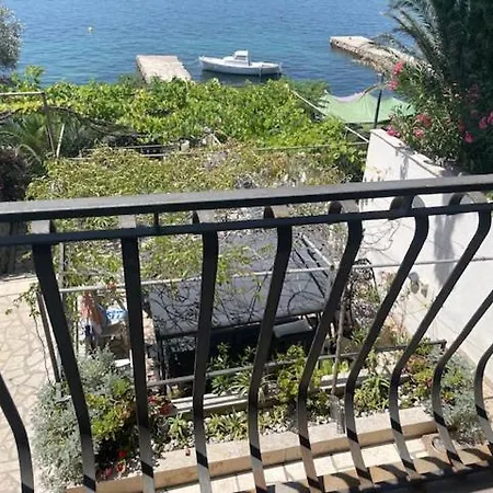 Miranda 2 Barbat na Rabu