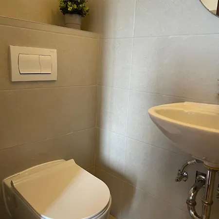 Miranda 2 Apartamento Barbat na Rabu